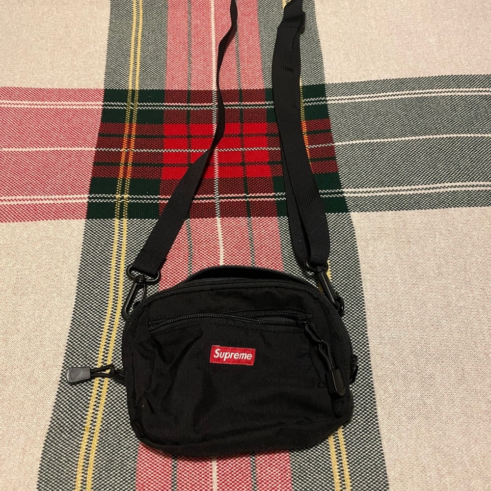 Supreme Mini bag